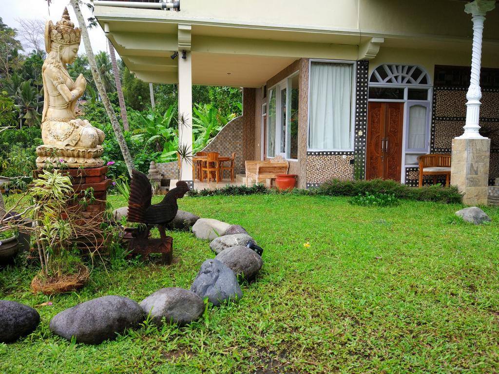 Tirta Asri Ubud Villa Exterior foto